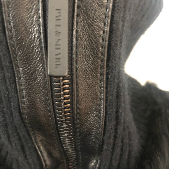 Fur vest - Picture 3 of 8